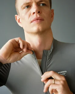 Pas Normal Studios Men's Mechanism Long Sleeve Jersey — Colour Block Grey^ Jerseys