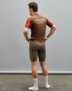 Pas Normal Studios Men's Mechanism Stow Away Gilet — Bronze^ Jackets & Gilets