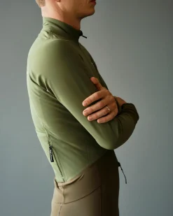 Pas Normal Studios Men's Mechanism Thermal Jacket — Army Green / Dark Stone^ Jackets & Gilets