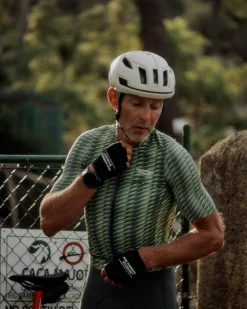 Pas Normal Studios Men's Solitude Jersey — Dark Moss / Lime Green^ Jerseys